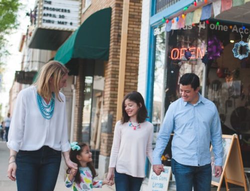 Colorful Downtown Greensboro Family Session