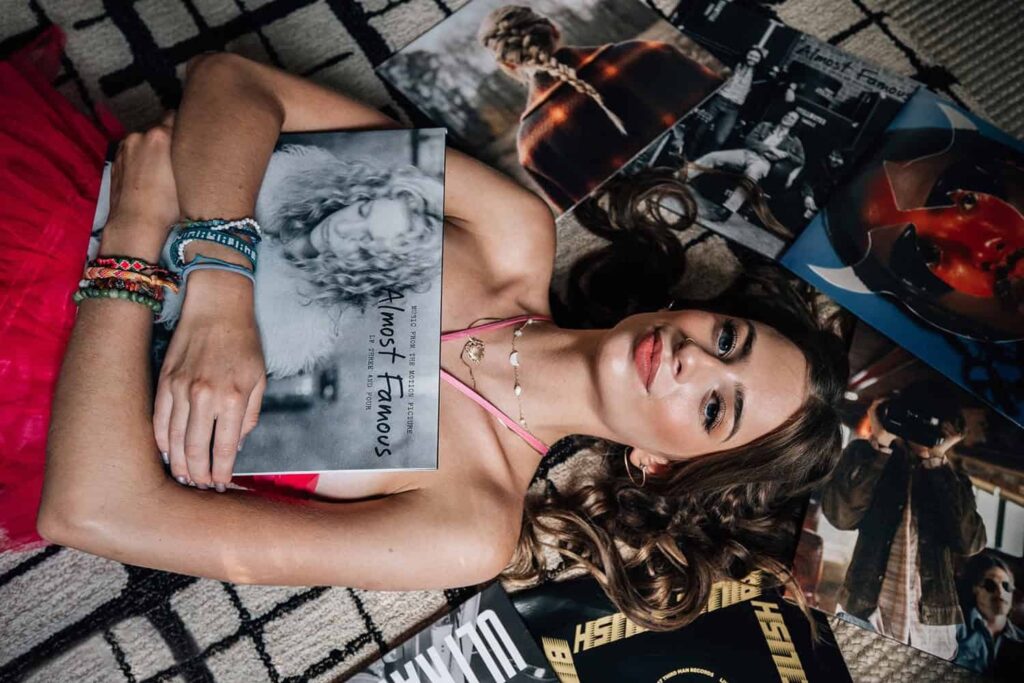 Greensboro Senior Photographer - Girl Records Session